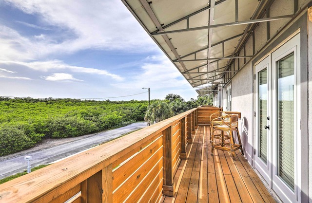 Tampa House w/Patio, Near Downtown & Beaches!