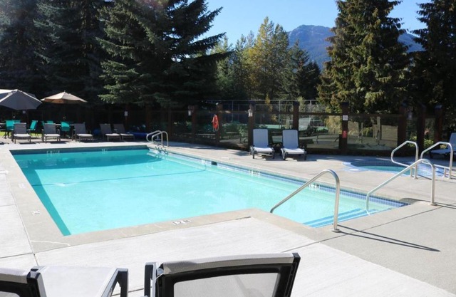 Tantalus Lodge by Elevate Vacations