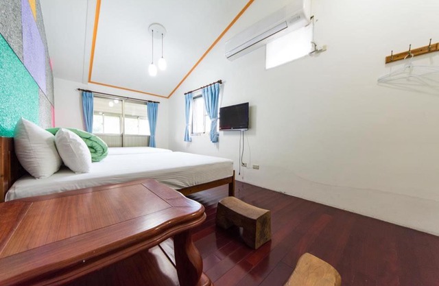 Tap Bed & Breakfast