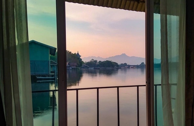 Tara Raft Kanchanaburi