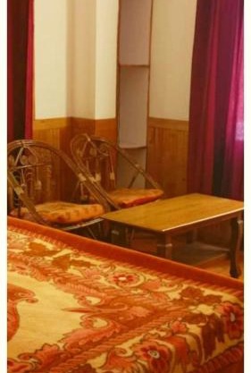 Tashi star home stay