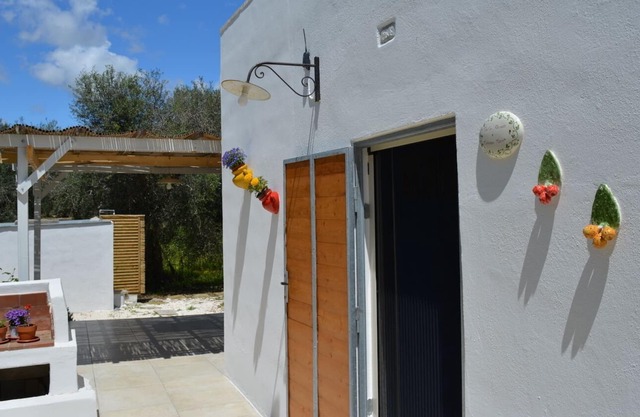 Tata Gino and Mamma Sina - Studio apartment among the olive trees, 1 km from the sea