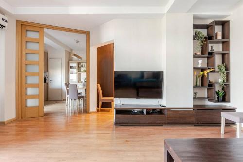 Tbilisi Nest