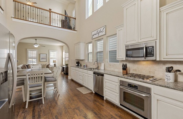 TCH - 4BR/3.5BA Home in Coppell - SC
