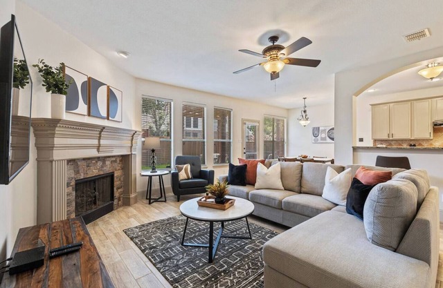 TCH - Spacious 4bd/2ba in Flower Mound w/Workspace