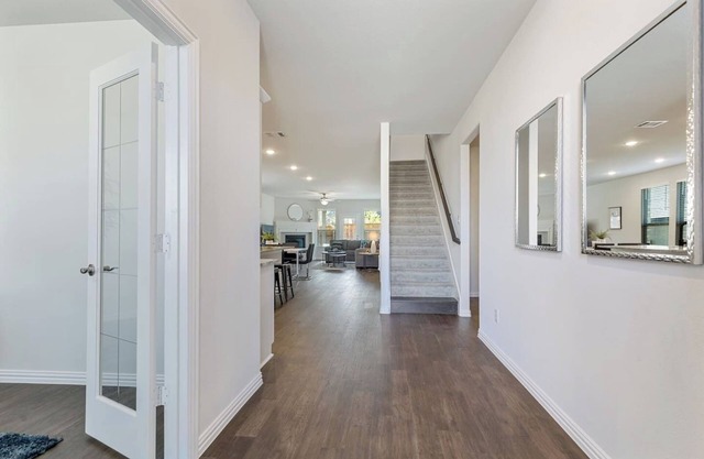 TCH - Spacious 5bd/3ba home in Northlake w/Office