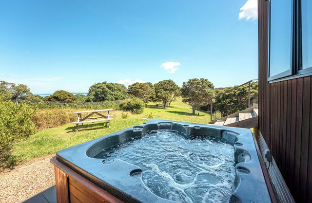 Te Whau Retreat - The Cottage