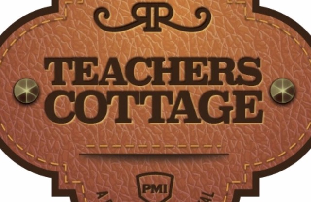 Teachers Cottage at RRR - A Birdy Vacation Rental