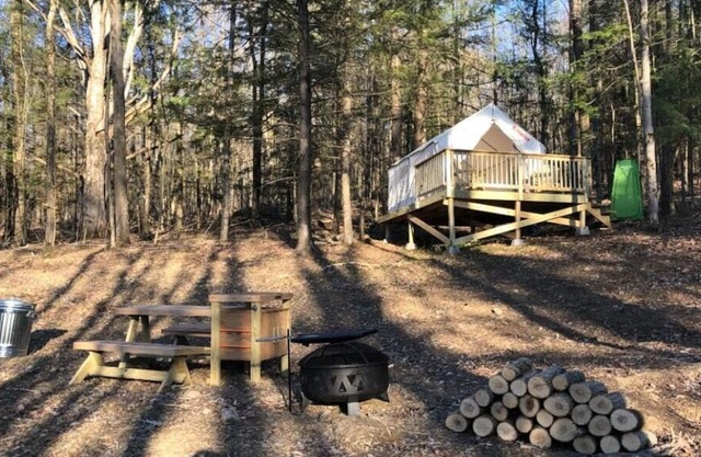 Tentrr Signature Site - Hart of the Woods