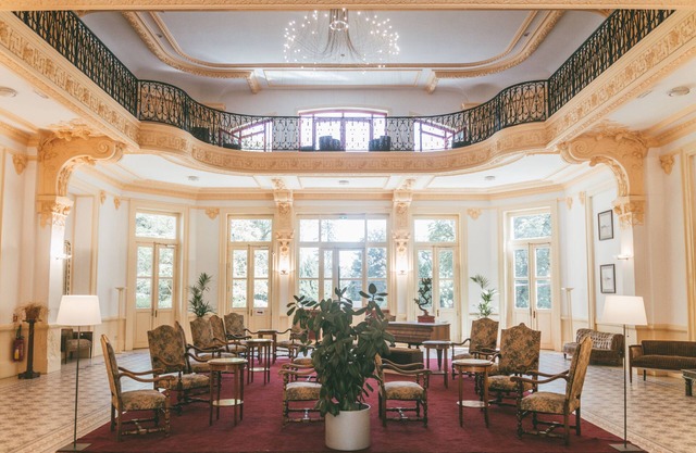 Terres de France - Appart Hotel Le Splendid