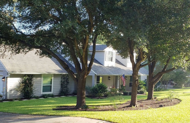Texas style home 1/2 mile from Belton Lake for 8 Guests