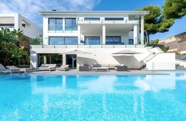 th85 Villa in Tamarit, Tarragona · 5 bedrooms · 5 beds · 5 baths