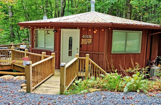 The Acorn House-Open for Bookings! Great Location, Seeps 6