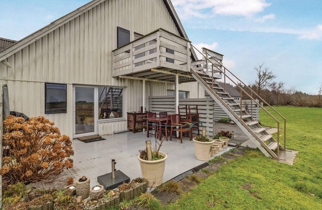 The apartment is located near the Limfjord and Klitmøller - also called Cold Hawaii.