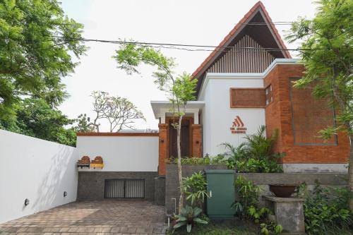 The Ardana Residence