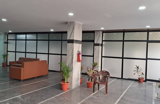 The Balcony Hotel