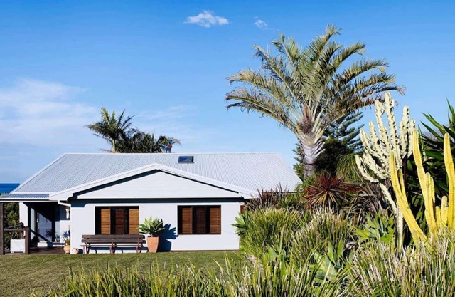 The Bay On The Central Coast by Contemporary Hotels