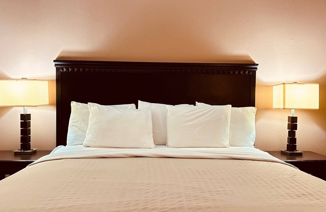 The Best Inn & Suites