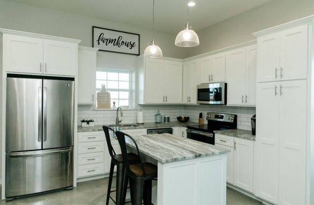 The Bethany House - Countryside Retreat near Waco