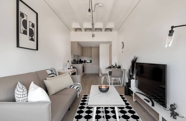 The Black and White Suite