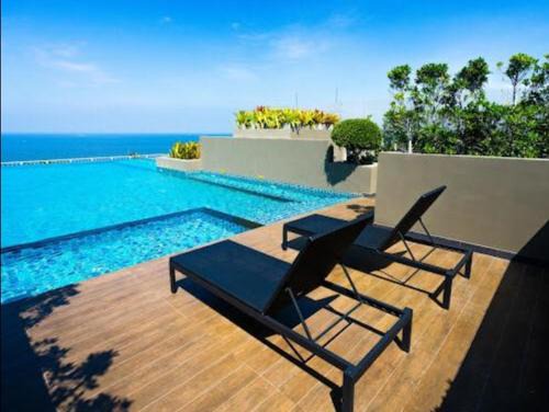 The Blu X Seaview บางแสน F5 R140