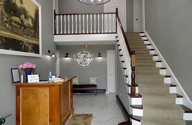 The Bond Inn Room #7