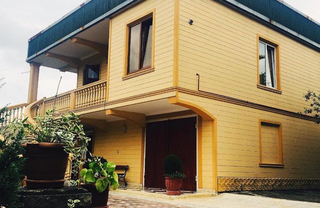The Bondo's Villa