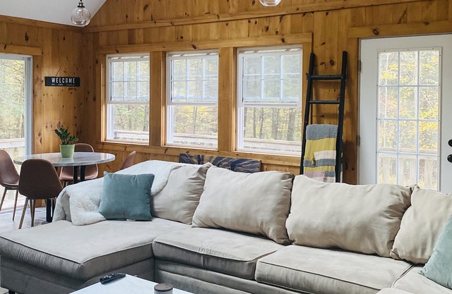 The Cabin @ Mink Brook