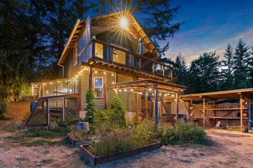 The Cascade Cabin