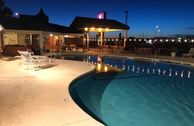 The Classic Desert Aire Hotel