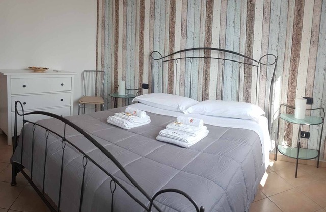 The Conero - Two-room apartment with private parking space