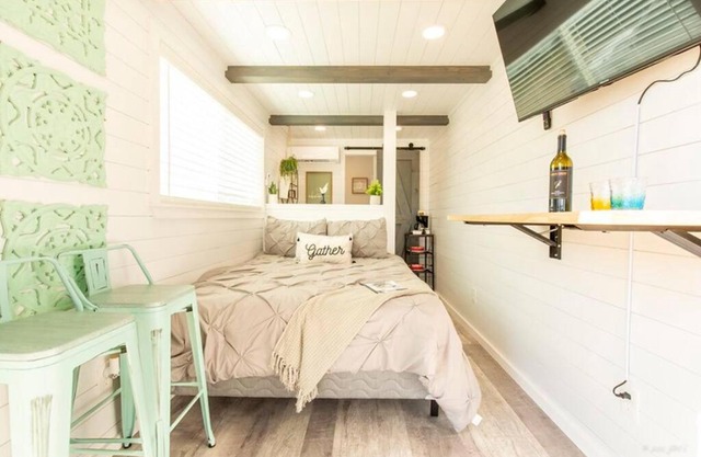The Container Retreat @ 290 Wine Trail #10 Welcome friends!