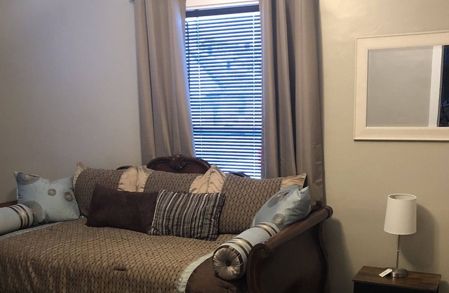 The Cozy Q
