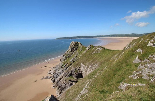 The Cross - Y Groes - One Bedroom House, Sleeps 2
