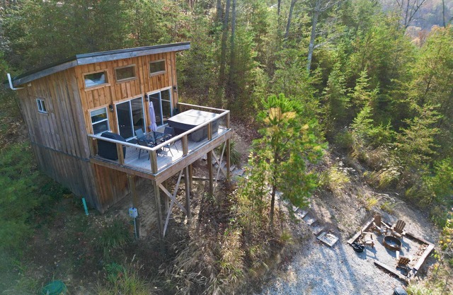 The Dragonfly | Modern Tiny Cabin