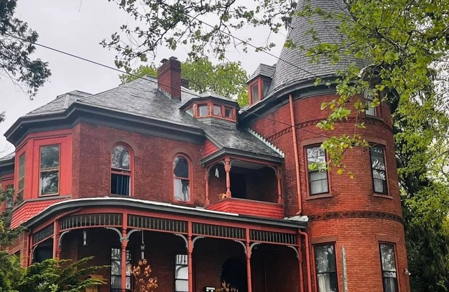 The Eagle Nest 2bd, Newburgh near DIA:Beacon and Storm King
