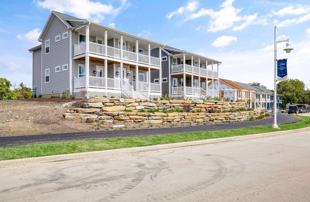 The Eagle`s Watch | 1 Bed, 1 Bath