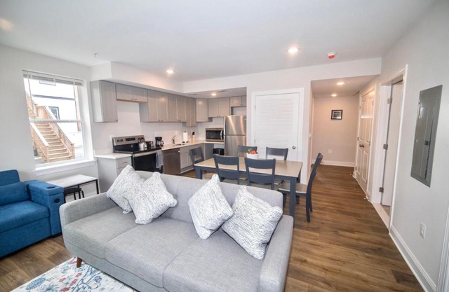 The Elise :Home Away From Home