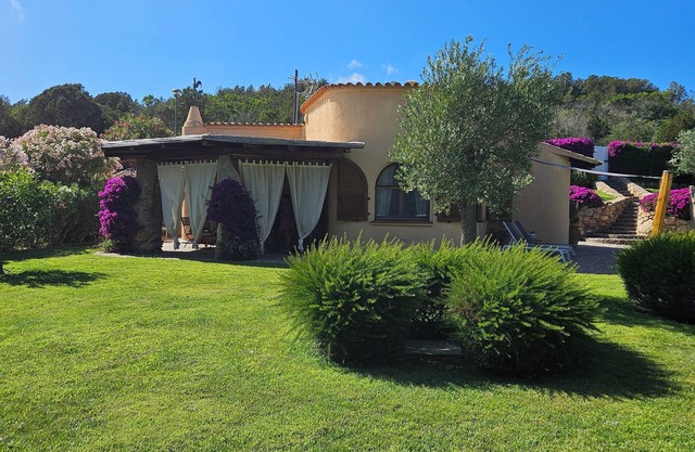 The Gallura: spaces, colors, flavors, fragrances . Environmental quality, quality of life .