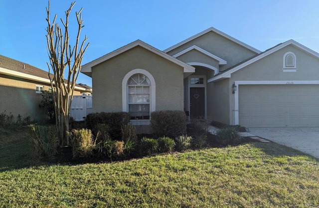 The Garden House - 3BR/6 Guests