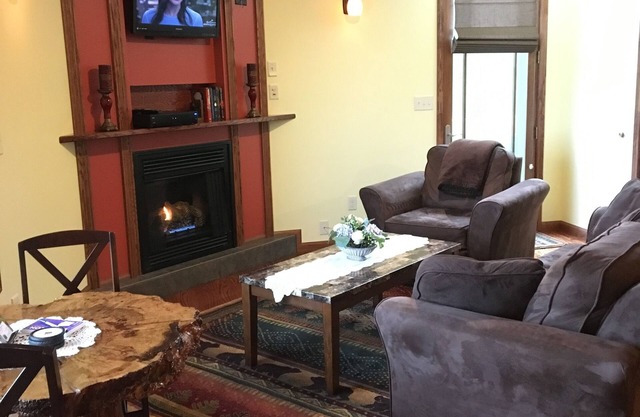 The Garden Suite at Bear Ridge on Rainy Lake