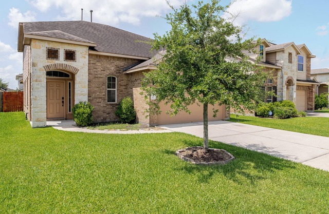 The Gateway; Lovely 3-bedroom house with sleeping area in Houston