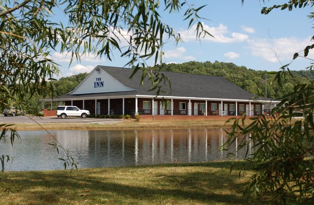 The Golf Inn at QC Resort and RV