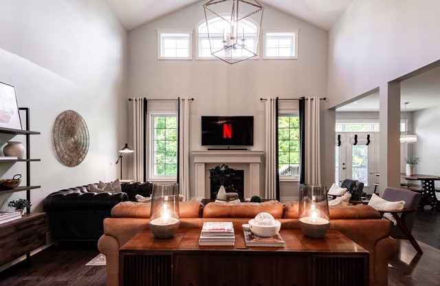 The Hazel House: Gorgeous Executive Bungaloft