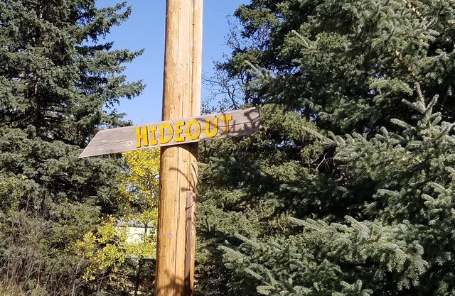The Hideout at Mad Peak Lodging, sleeps up to four