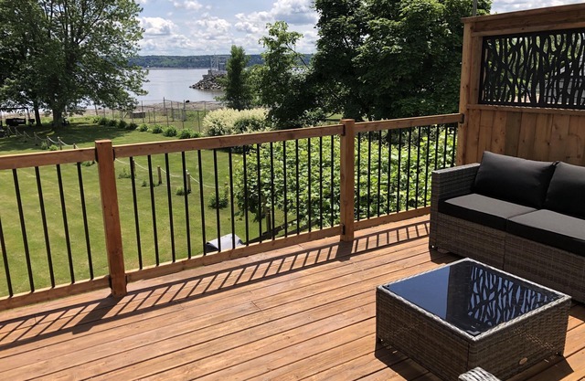 THE HOUSE OF THE RIVER WITH GREAT WATERS #CITQ 299191