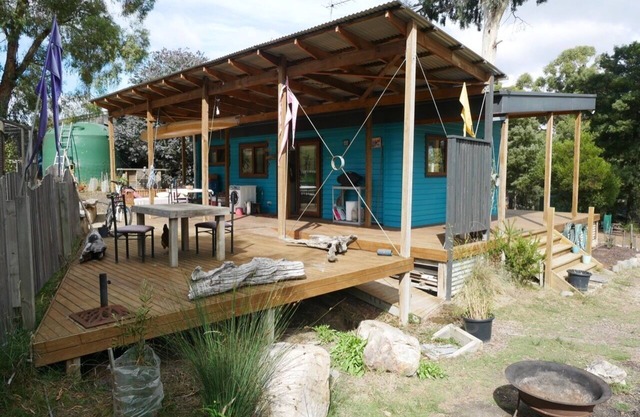 The Hut; simple, close to coast and bush, low impact, warm and comfortable