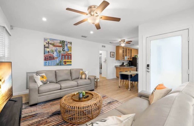 The Hyde Out by Brightwild | Quiet Hyde Park Home