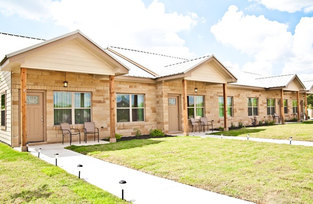 "The Indigo" A little bit country, close to town. New, clean and fresh looking