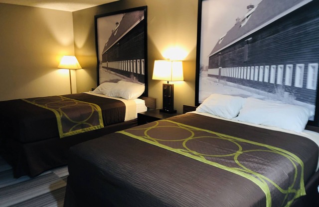 The Inn & Suites SW Omaha